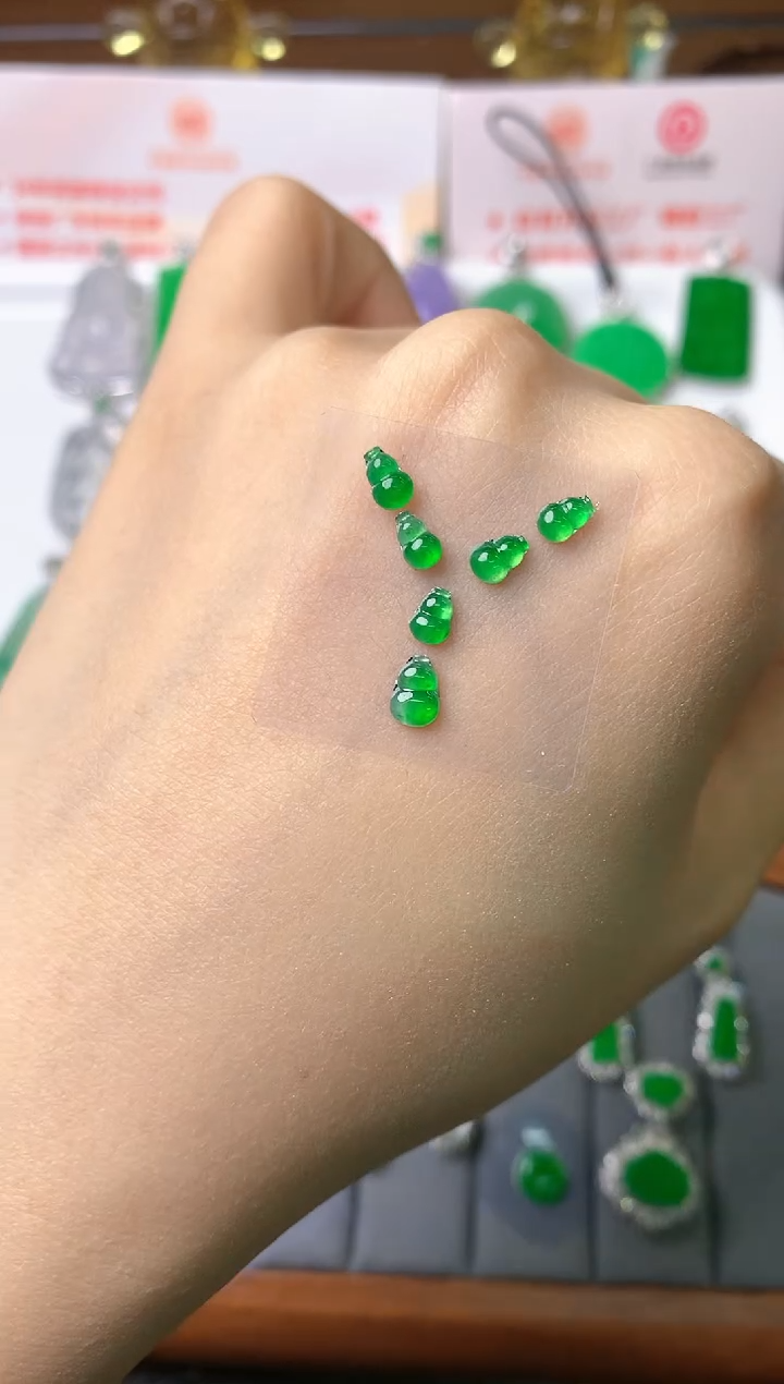 【闪购商品】定制翡翠未镶嵌裸石（镶嵌定制）