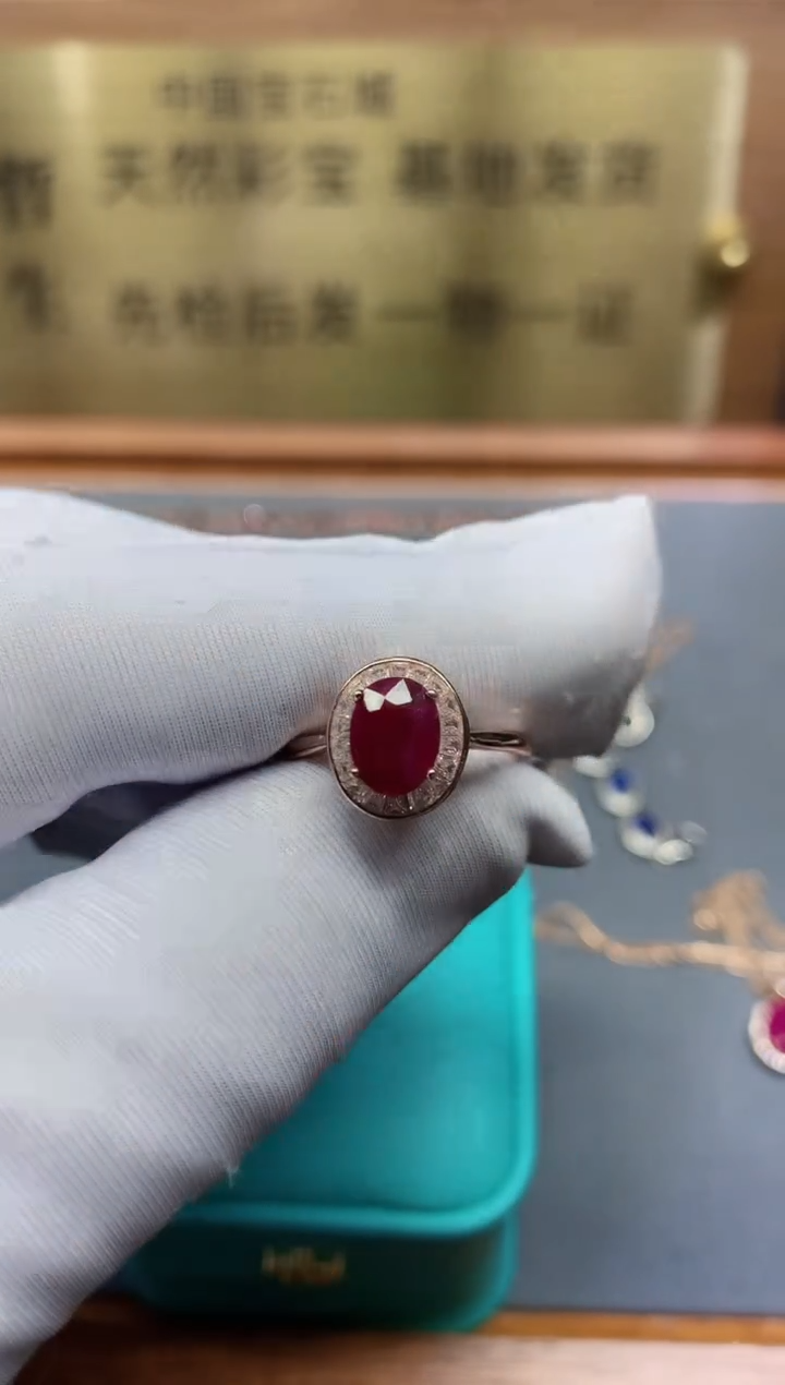 【闪购商品】红宝石戒指银S925镶嵌.........