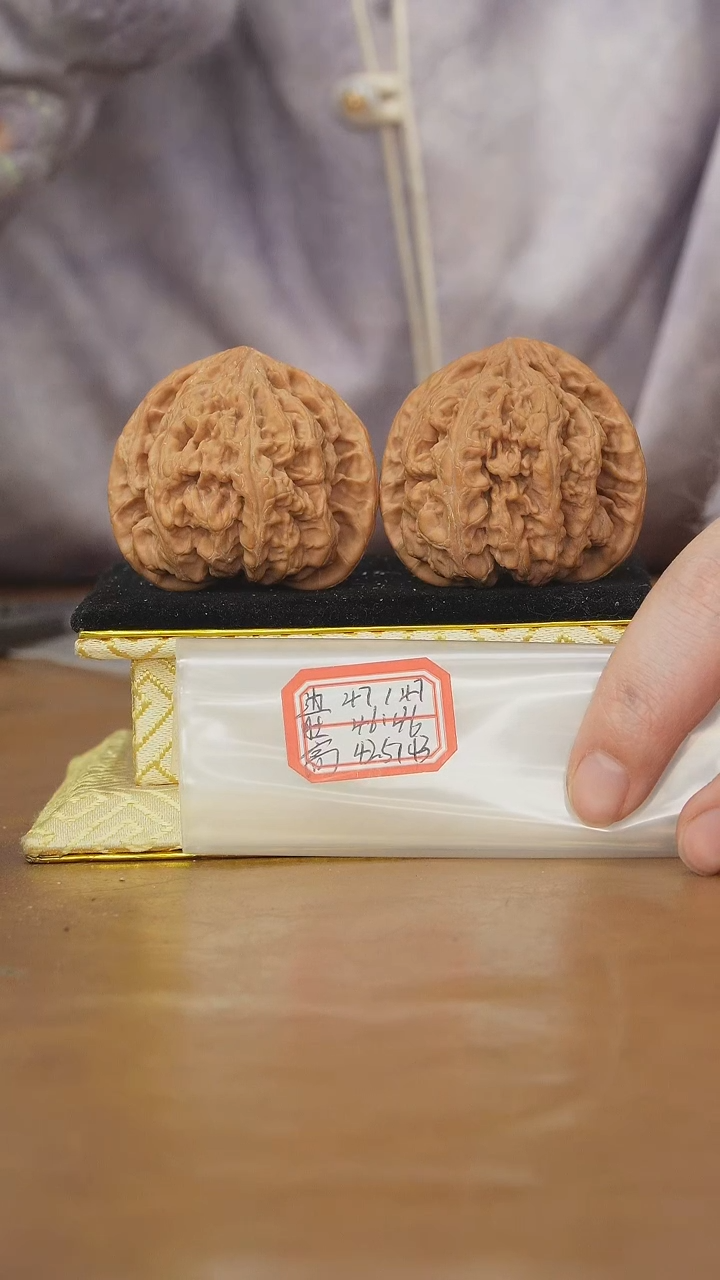 把件文玩核桃非嫁接大粗筋