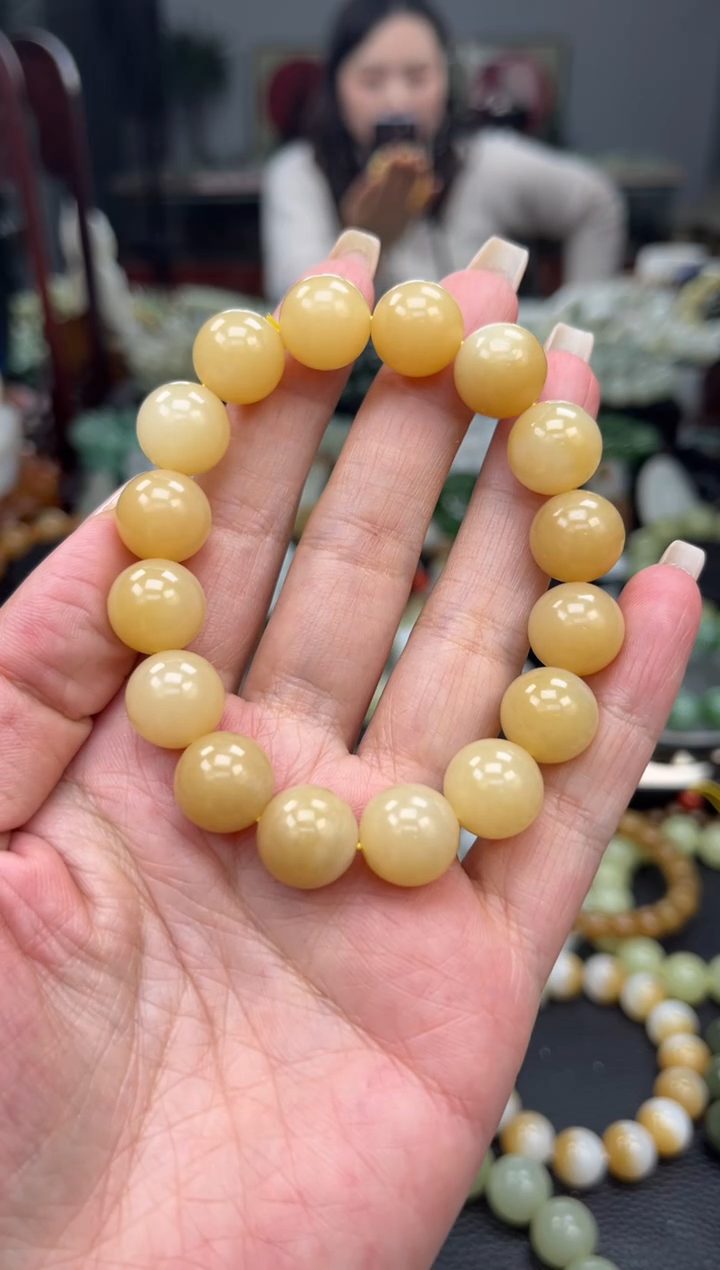 【闪购商品】和田玉手串未镶嵌新疆且末蜂蜜糖卡13