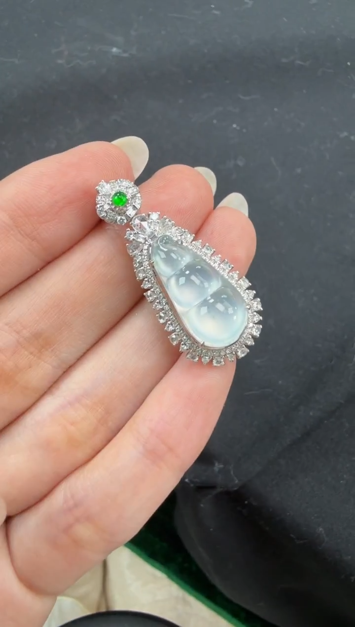 颈饰未镶嵌翡翠翡翠豆子