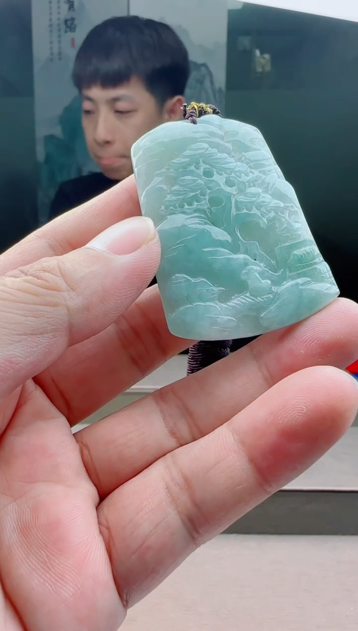 【闪购商品】翡翠颈饰未镶嵌111111111