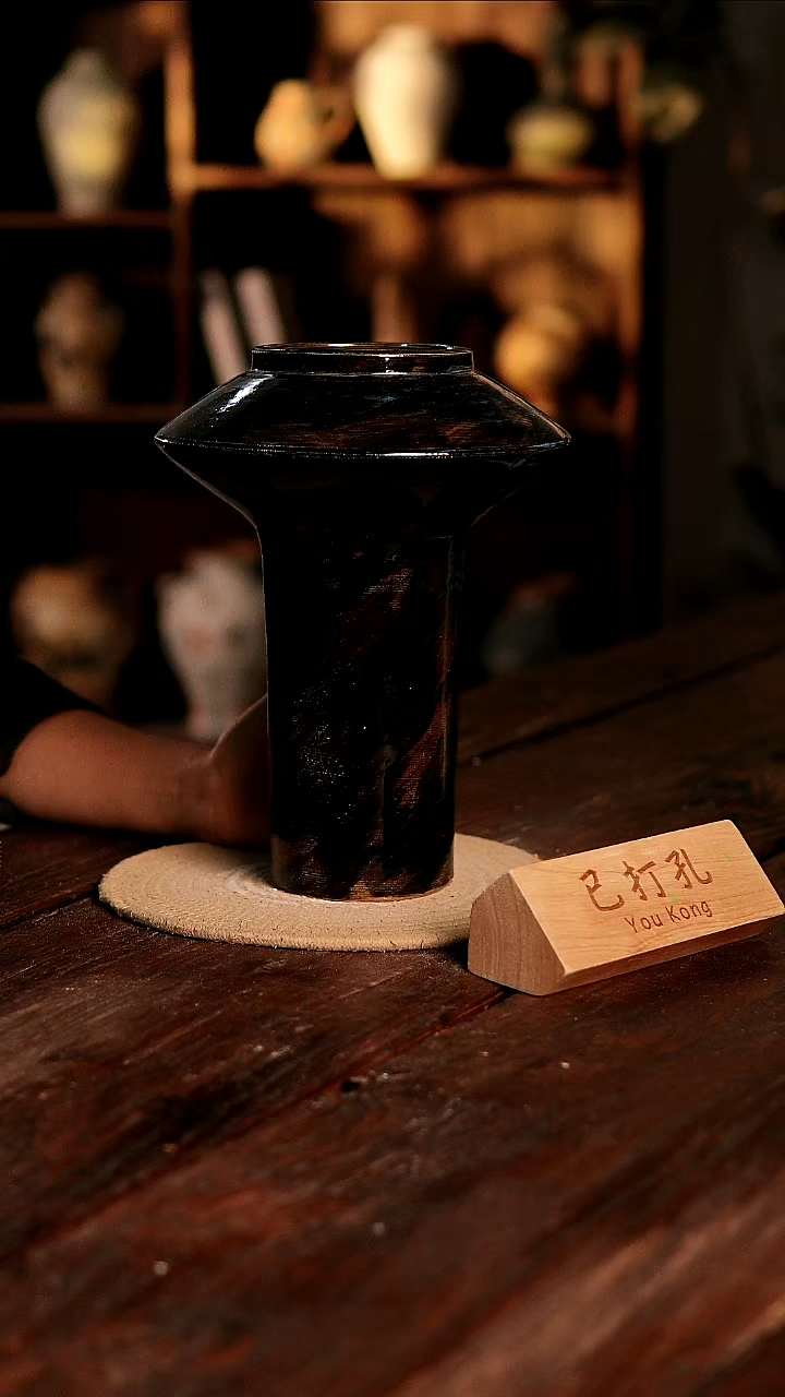 摆件18-519高度30口径10已打孔误差2