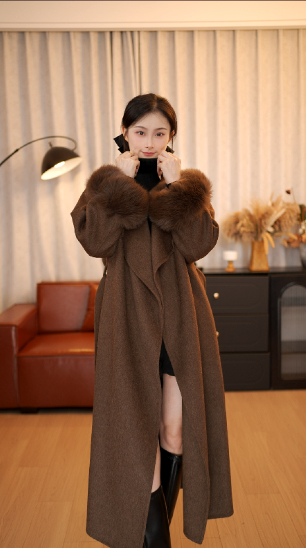 冬季厚款纯色时尚名媛风超气质羊毛大衣显贵宽松女款呢子保暖外套