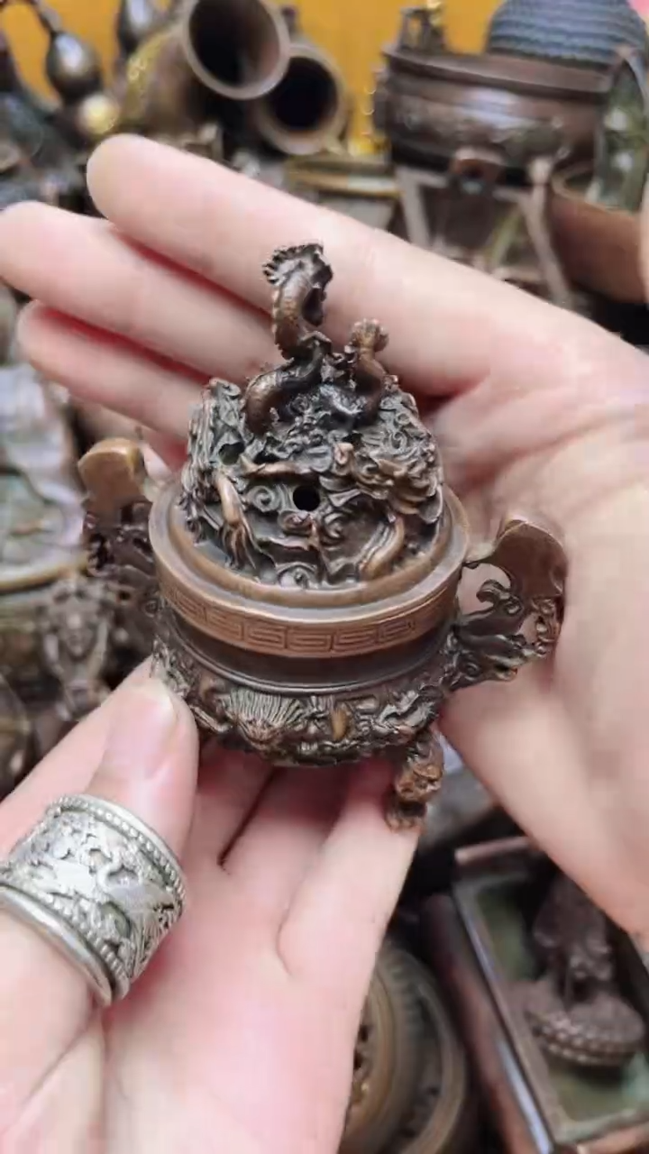 精美铜器  点击下单