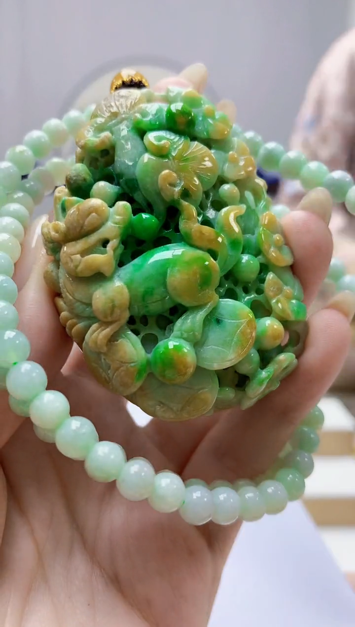 未镶嵌定制翡翠4812jw-毛货挂件赠珠链26