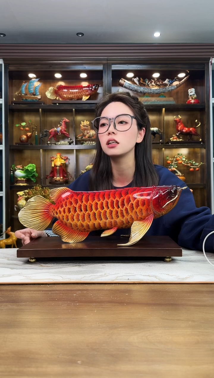 【闪购商品】大号 大漆金龙鱼 长度 46CM