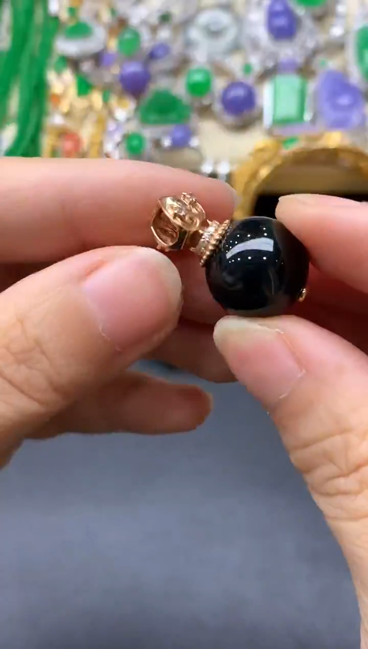 颈饰18K金镶嵌翡翠466-中国好珍宝