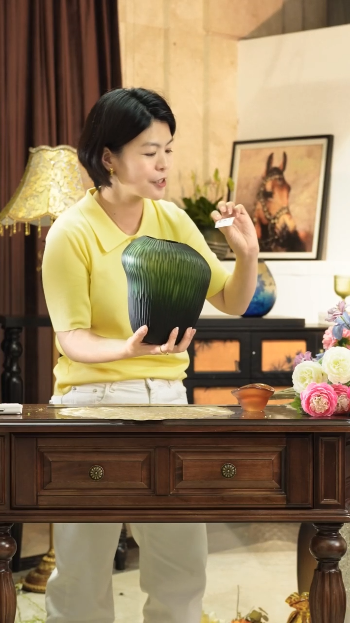 琉璃手工艺品E57磨刻