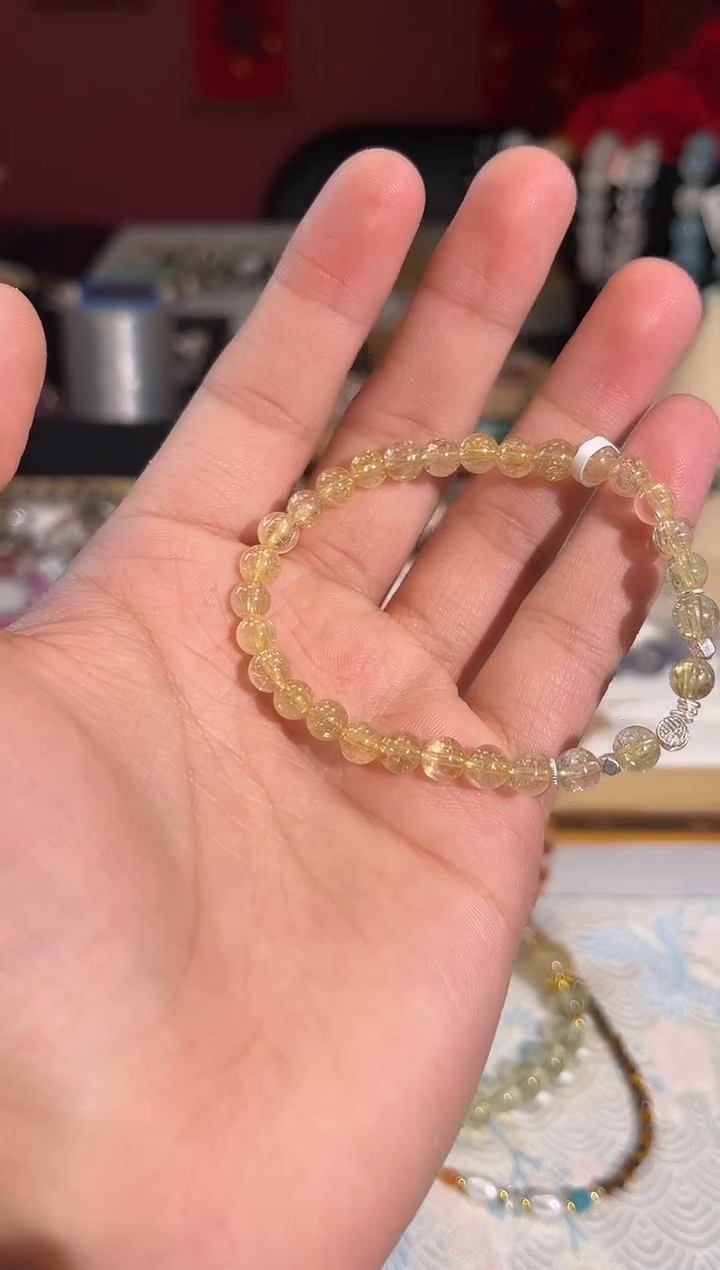 【闪购商品】水晶手链银S925镶嵌Q043手串