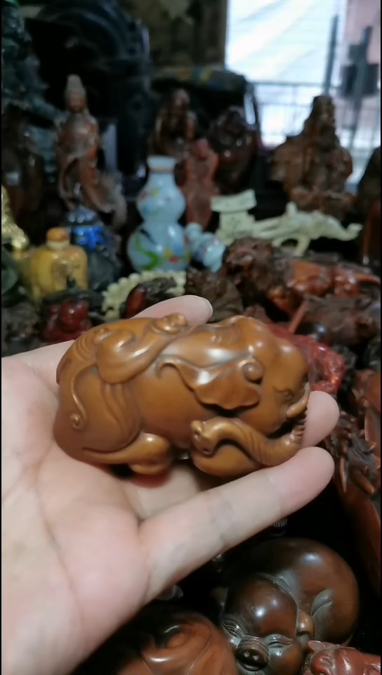 黄杨木大象手把件摆件