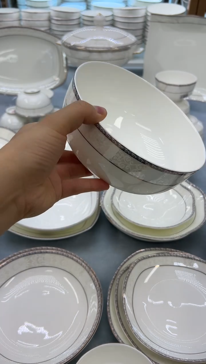 骨瓷玲珑7面2个  