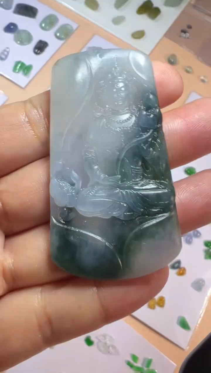 未镶嵌定制翡翠牌子