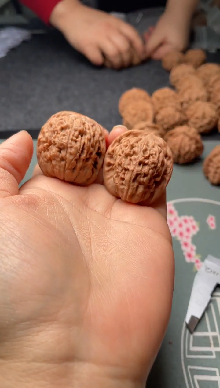 把件文玩核桃w74  莲花 35尺