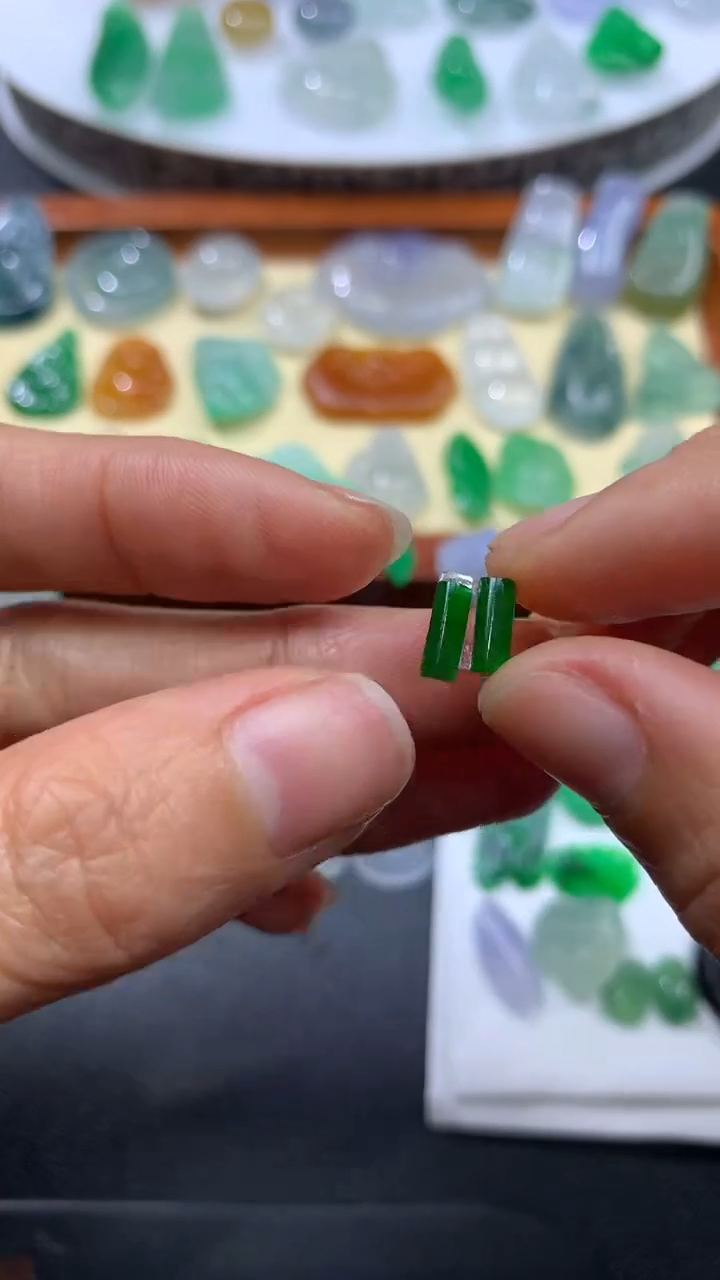 【闪购商品】定制翡翠未镶嵌翡翠