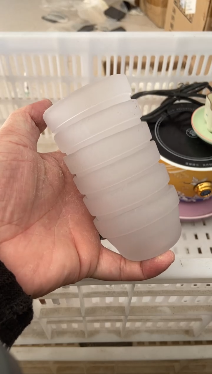 杯无运费险有瑕疵的摄影的产品有使用过的痕迹有点脏介意勿拍