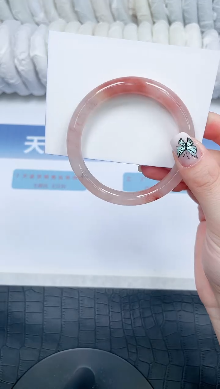 【闪购商品】石英质玉手镯未镶嵌174-56.3