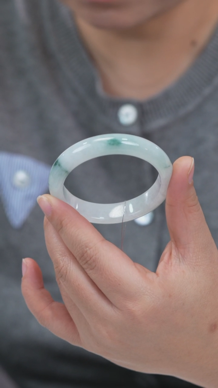 未镶嵌手镯翡翠宁**儿翡翠手镯L0788