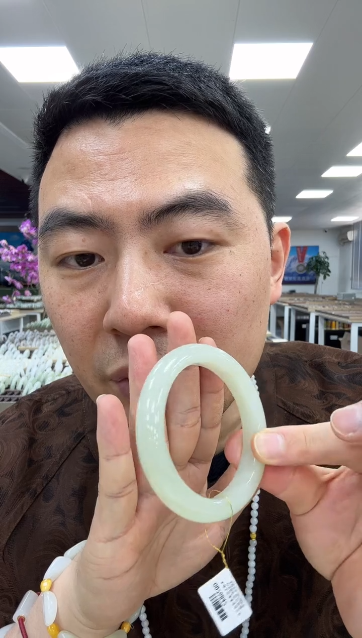 未镶嵌手镯和田玉56-57  842