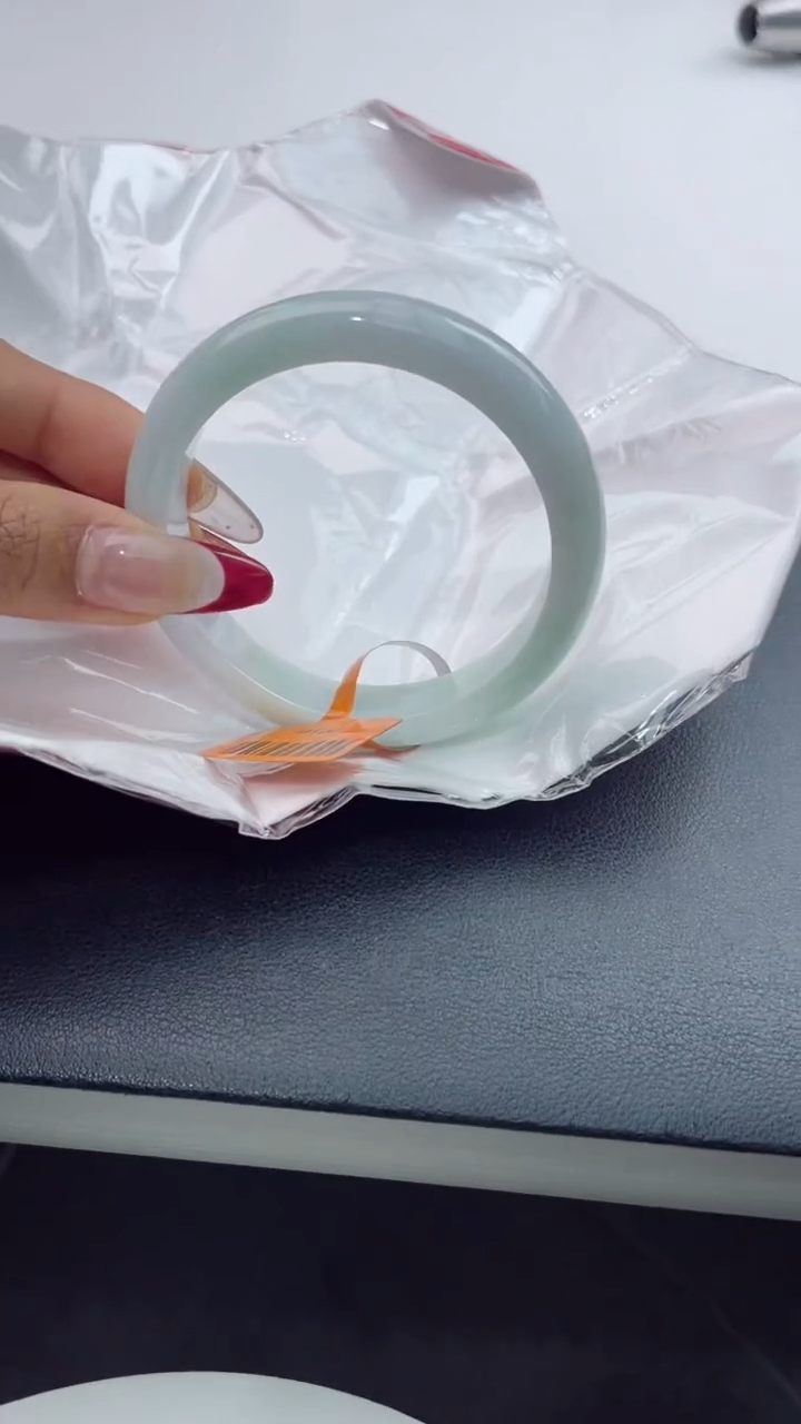 【闪购商品】翡翠手镯未镶嵌17翡翠手镯