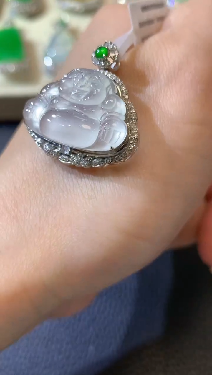 【闪购商品】翡翠吊坠(不含链)18K金镶嵌A92