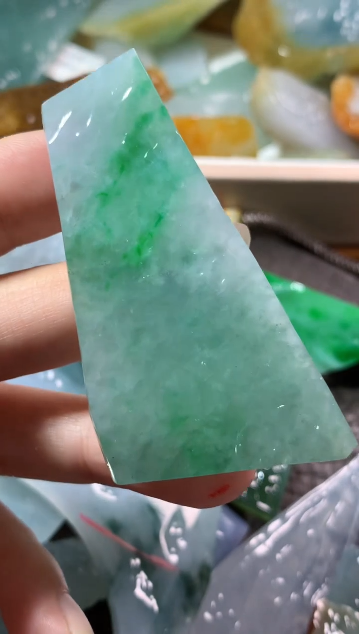 翡翠未镶嵌吊坠(不含链)吊坠