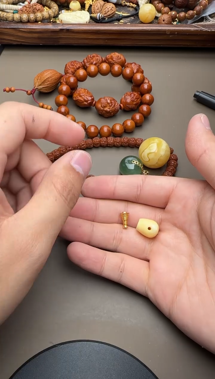 【闪购商品】蜜蜡裸石足金镶嵌蜜蜡三通823145