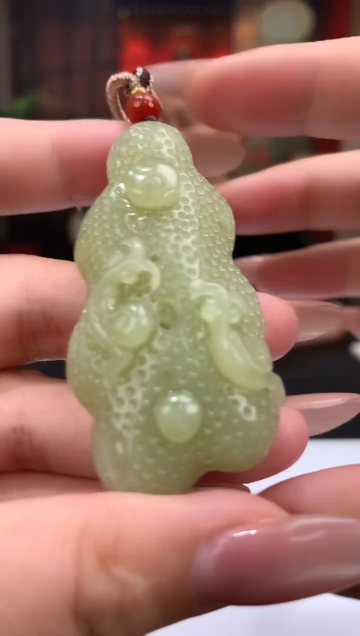 定制和田玉玉出名师天然和田玉拍一发一