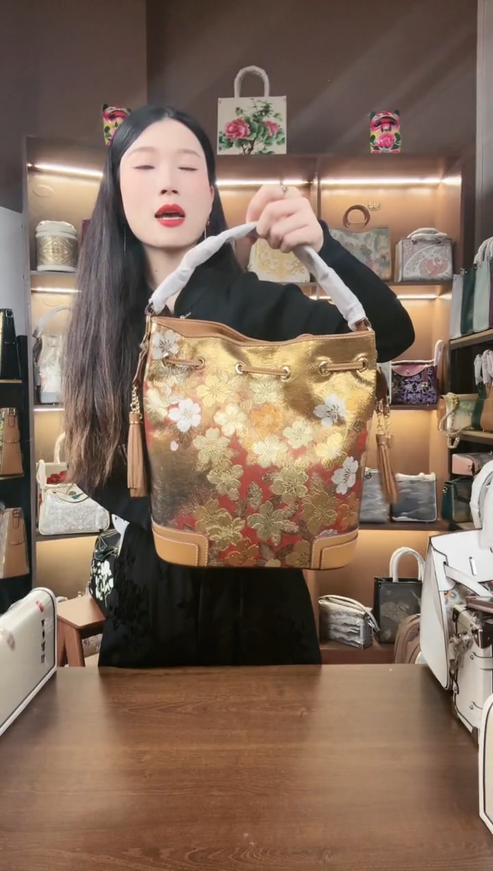 【闪购商品】织绣【23号】岁玺子兮 头层牛皮 大水桶