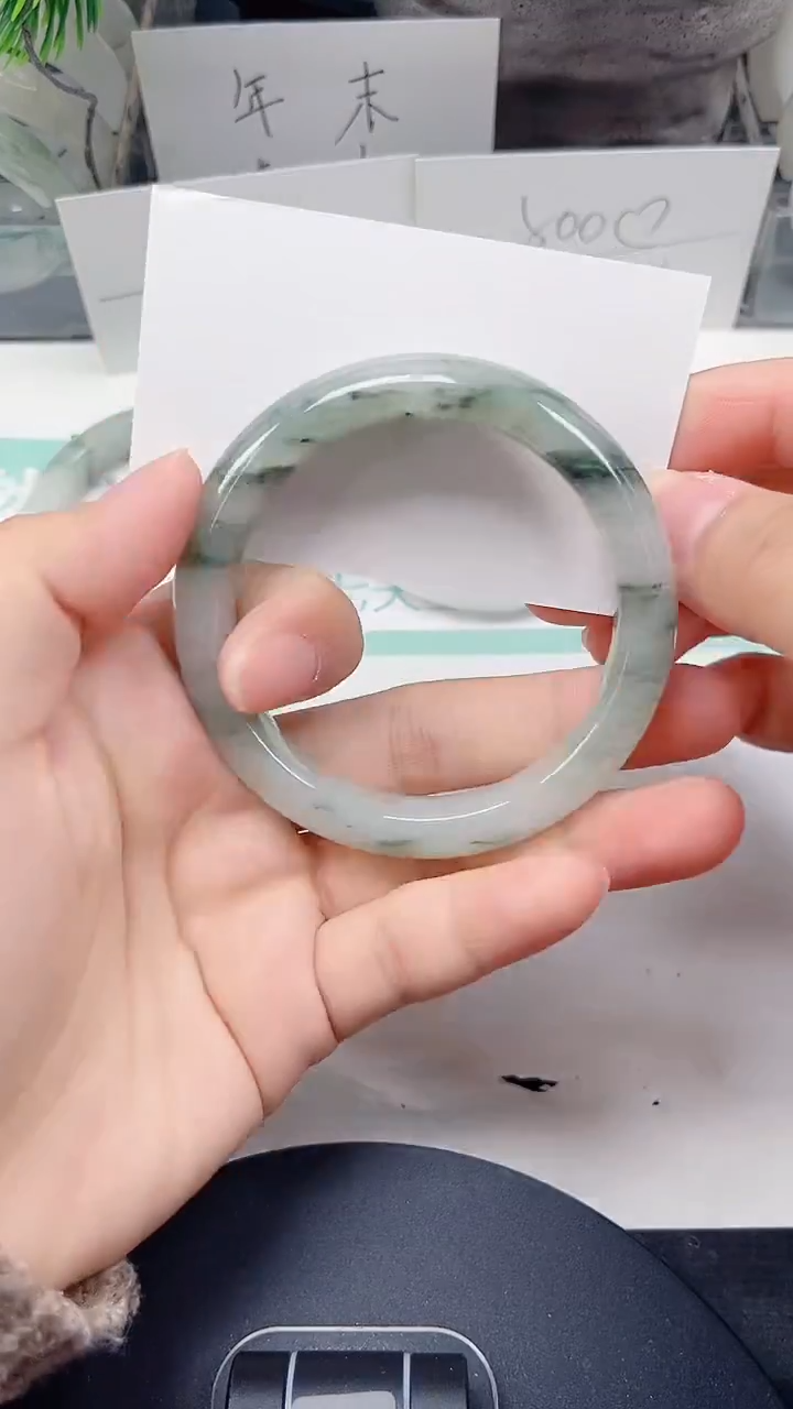 未镶嵌手镯石英质玉22-55/56