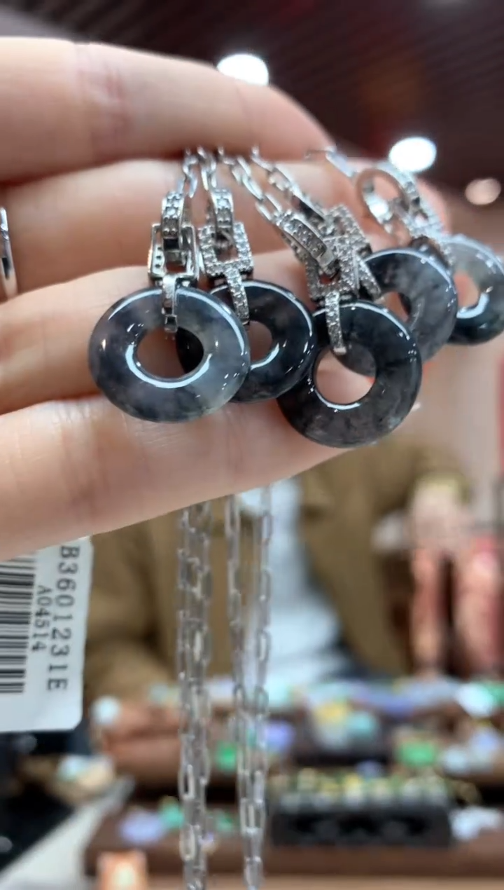 【闪购商品】翡翠手链银S925镶嵌手链多样性发货1件