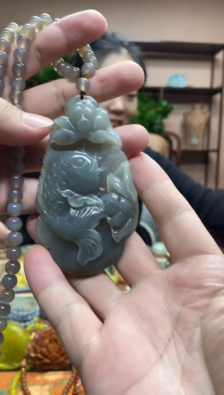 未镶嵌岫玉吊坠别**恙·