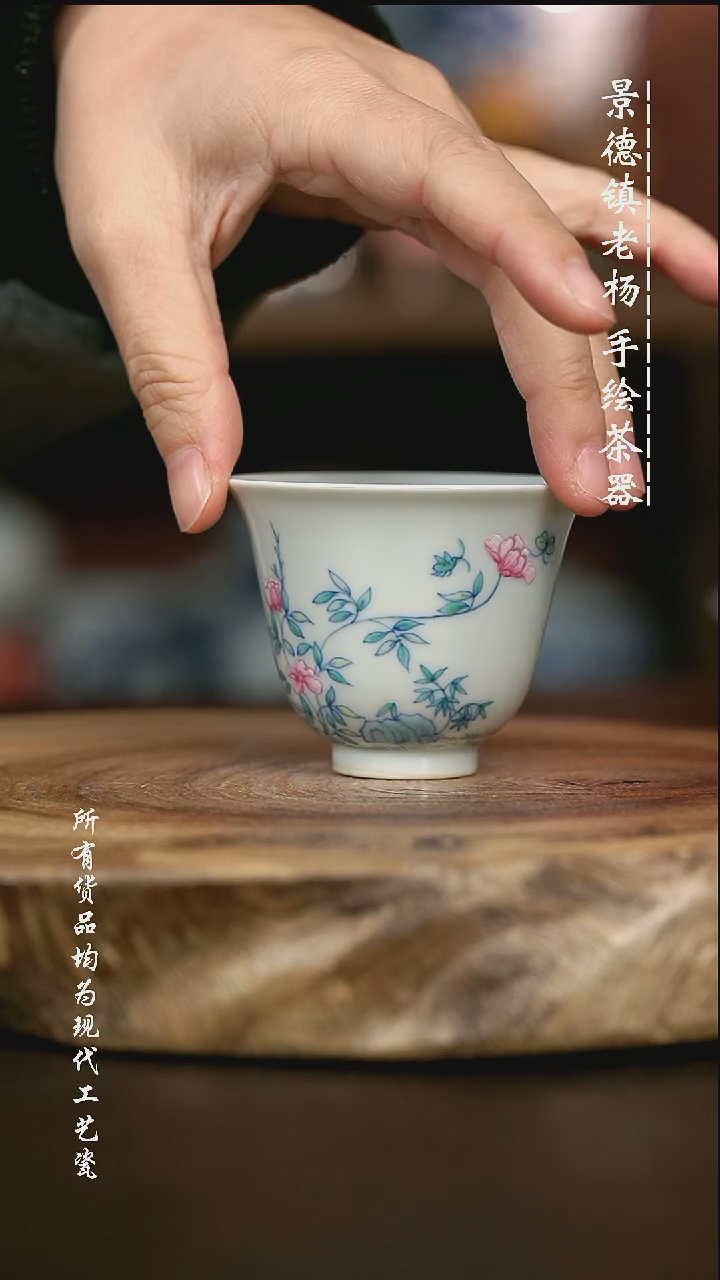 手绘高温现代瓷 气窑 十二花神铃铛杯70C