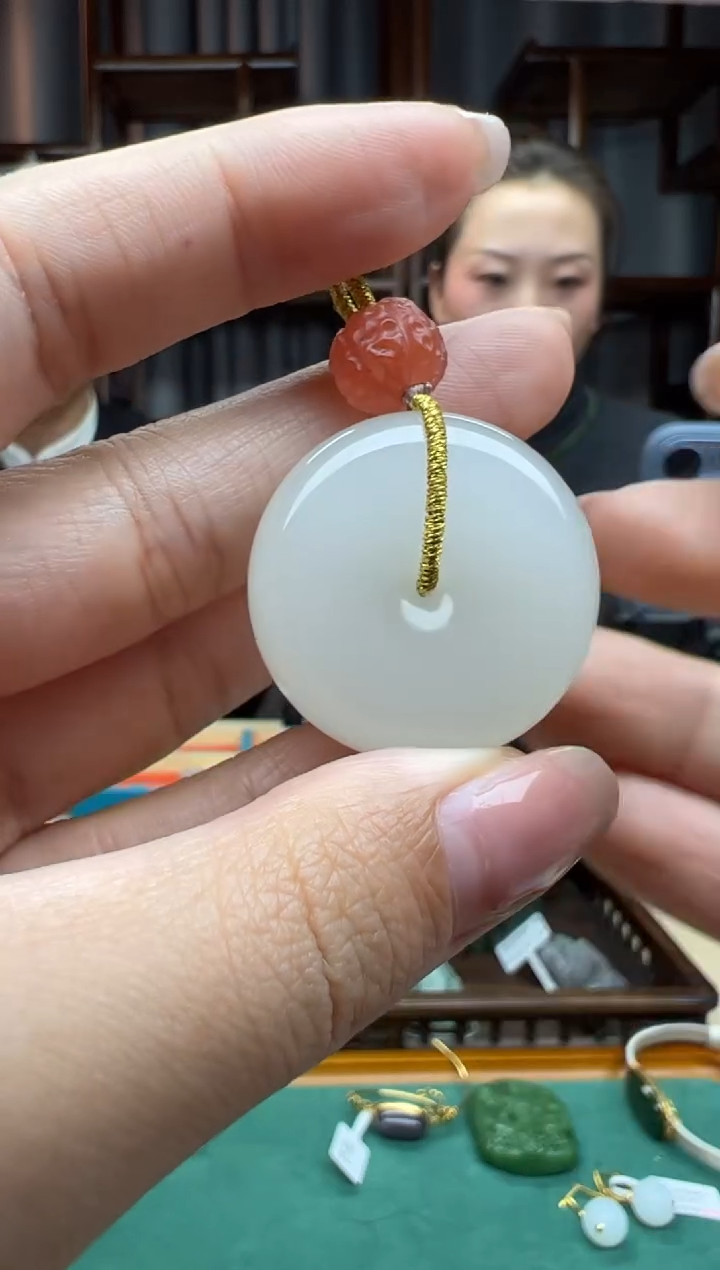 【闪购商品】和田玉颈饰未镶嵌吊坠 平安扣