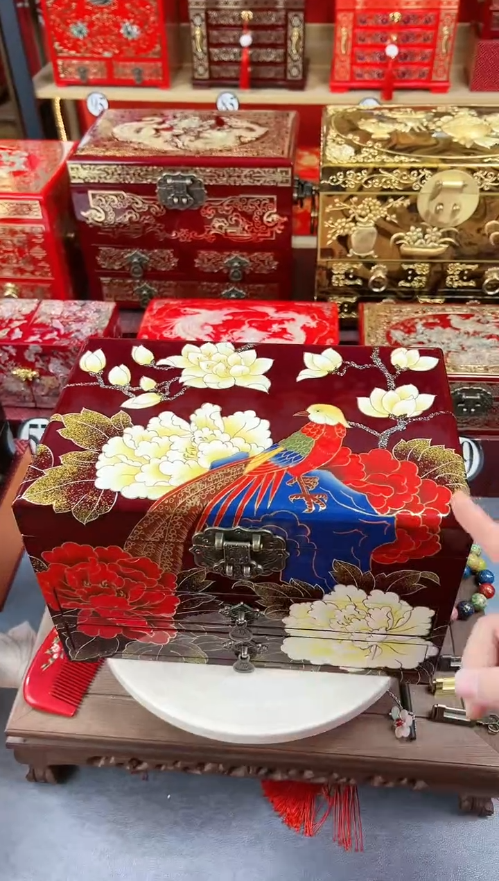 【闪购商品】28厘米三层双抽传统手推漆金玉满堂