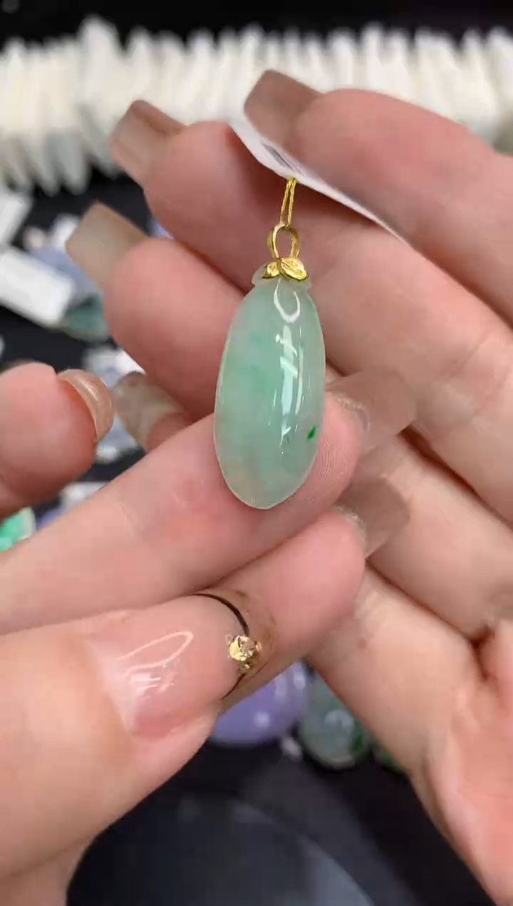 吊坠(不含链)18K金镶嵌翡翠11