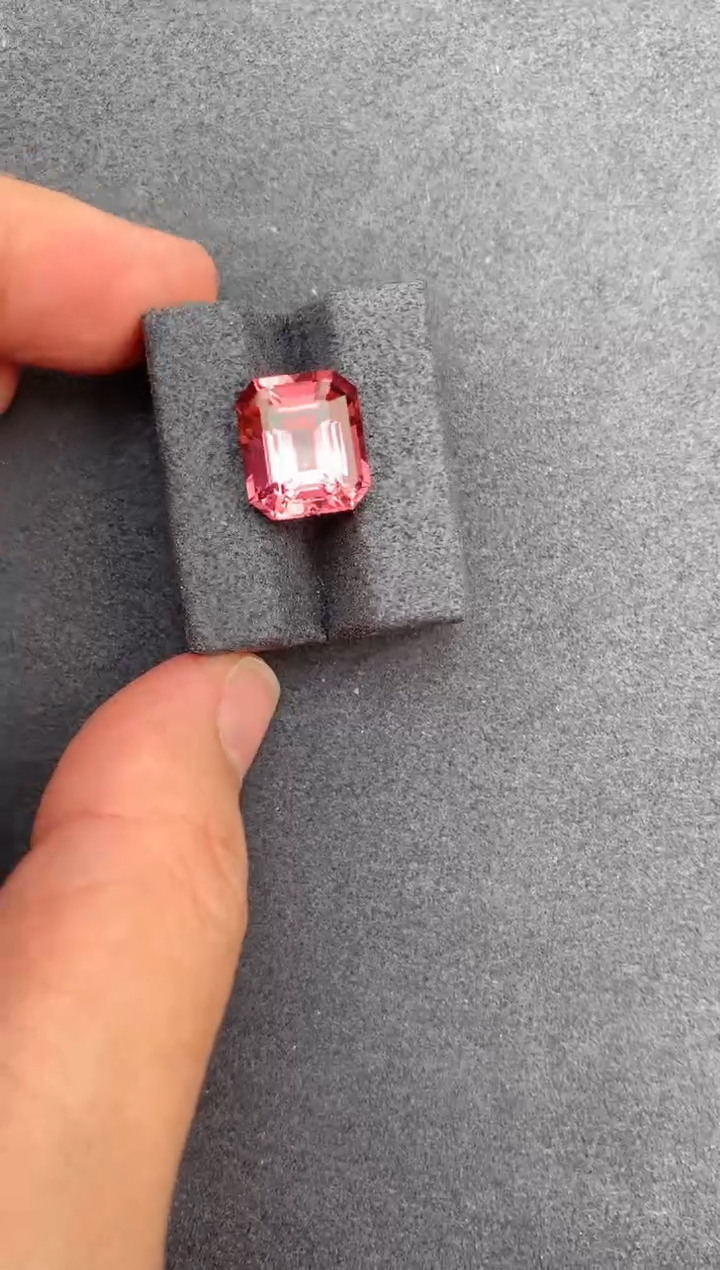 【闪购商品】碧玺裸石未镶嵌6.3ct粉碧玺