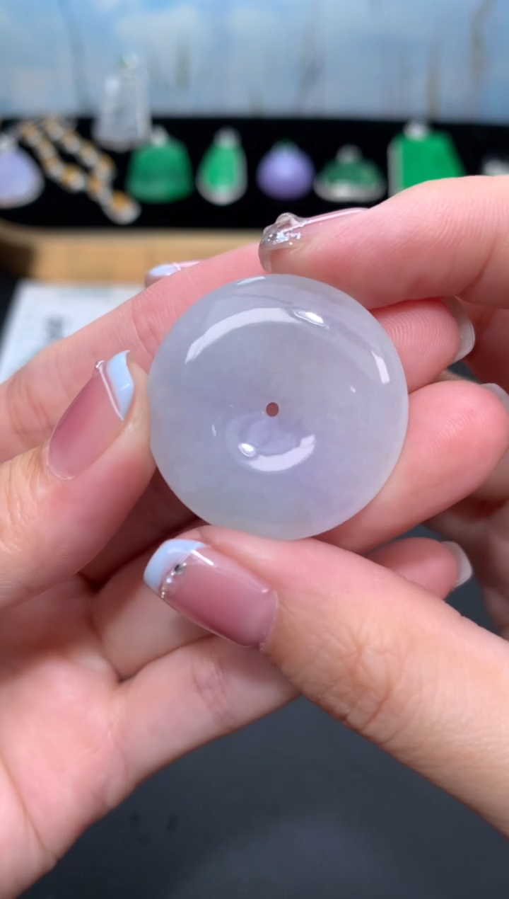 未镶嵌定制翡翠48小时鉴赏期 退货不扣服务费