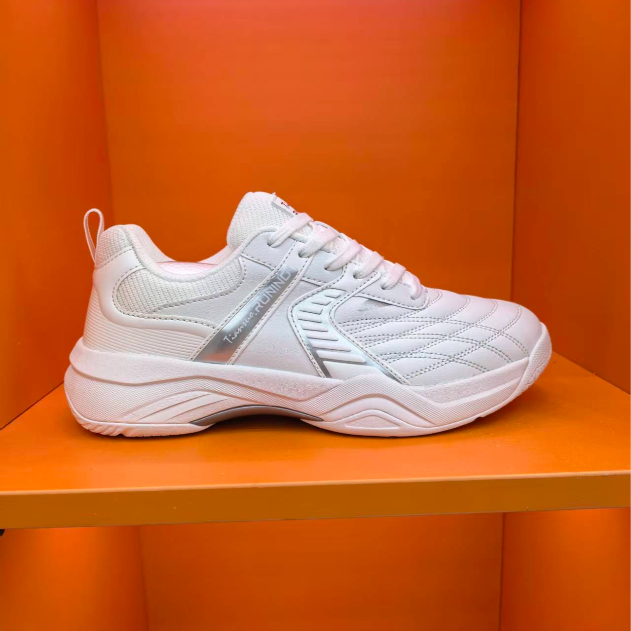 天索男士时尚百搭舒适潮流运动休闲鞋V391