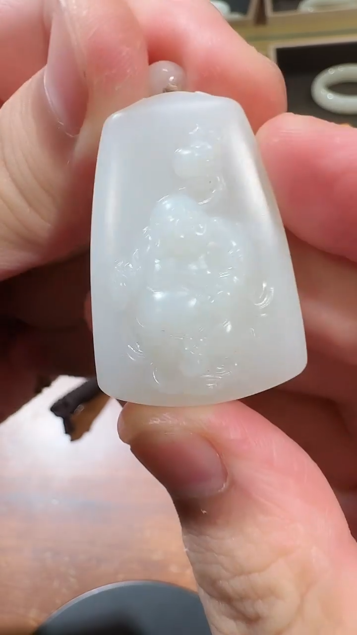 【闪购商品】和田玉吊坠未镶嵌佛牌（单）