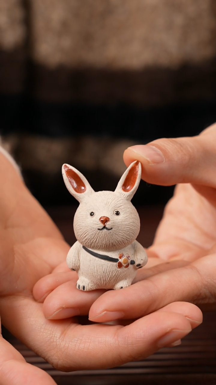 【闪购商品】紫砂茶宠精工兔兔