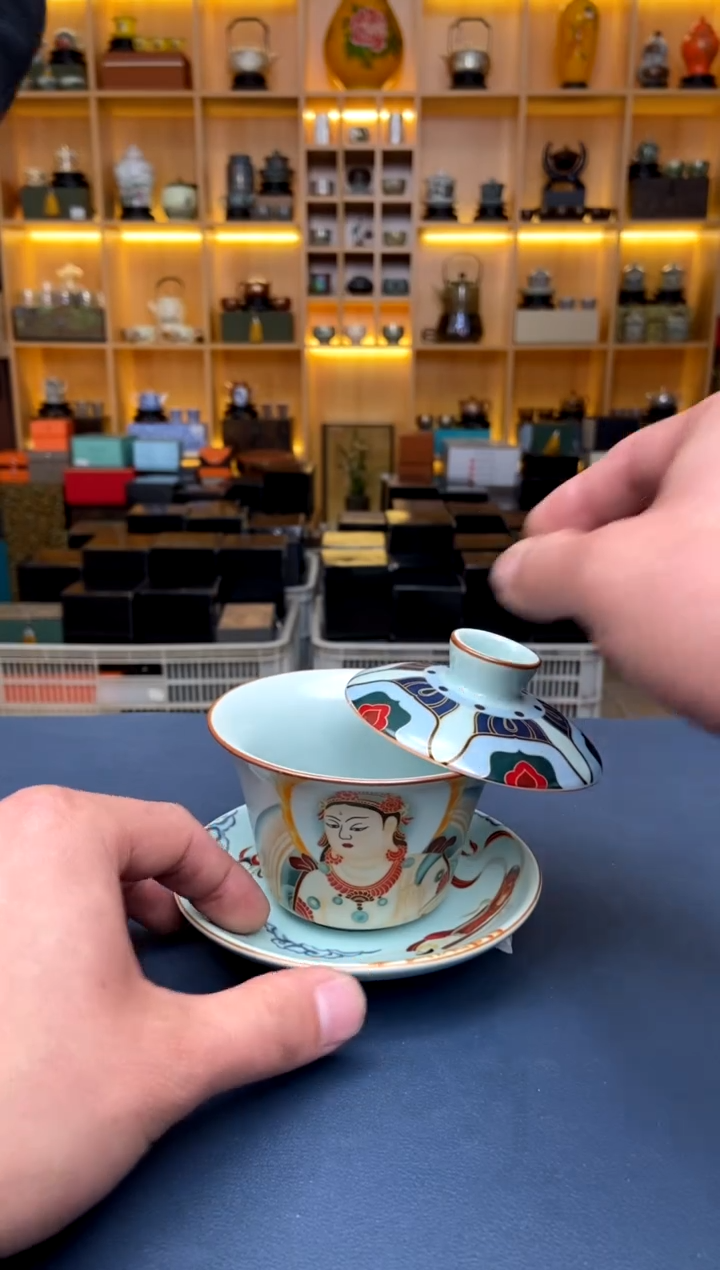 【闪购商品】撤柜高货，价格随便开@@E619