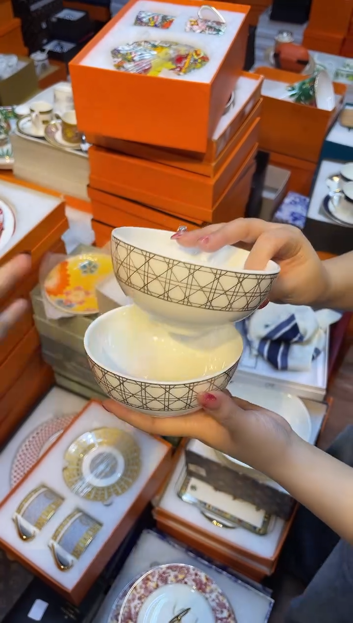 杯鸿辉家品牌瓷器，京东包邮！