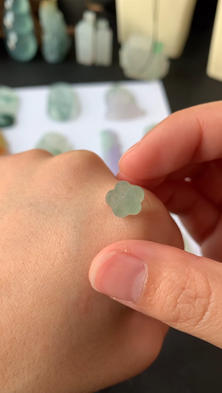【闪购商品】定制翡翠未镶嵌翡翠