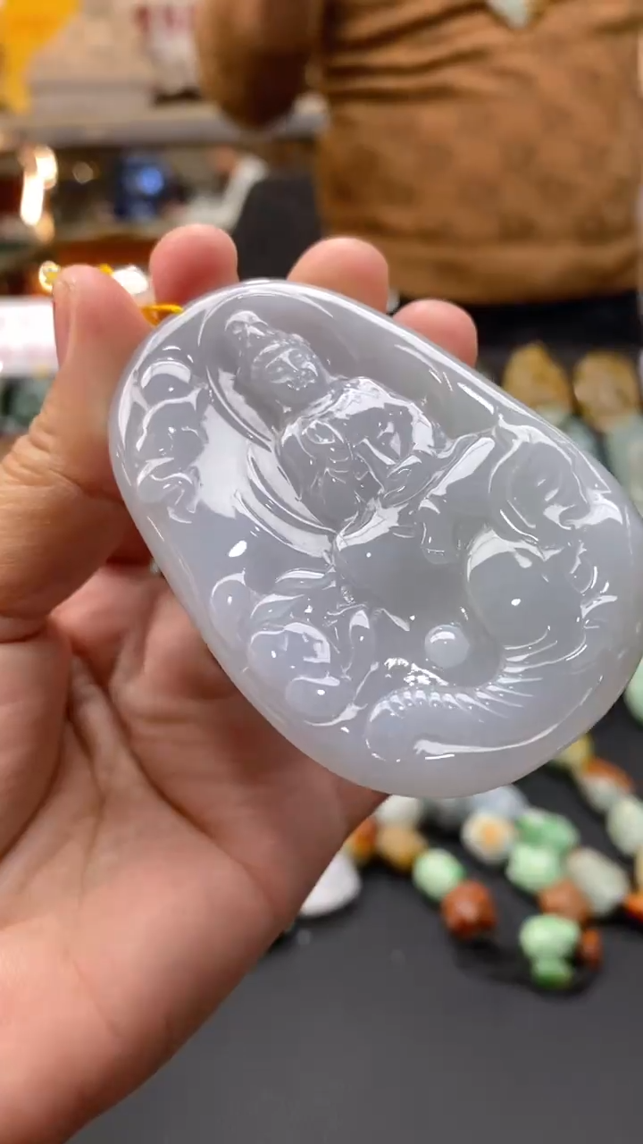 【闪购商品】翡翠颈饰未镶嵌挂件