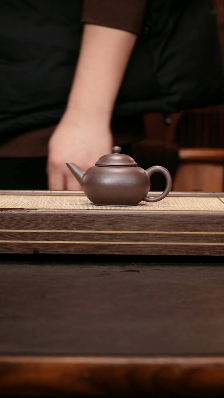 茶壶紫砂四号井底槽清 水平180-200cc