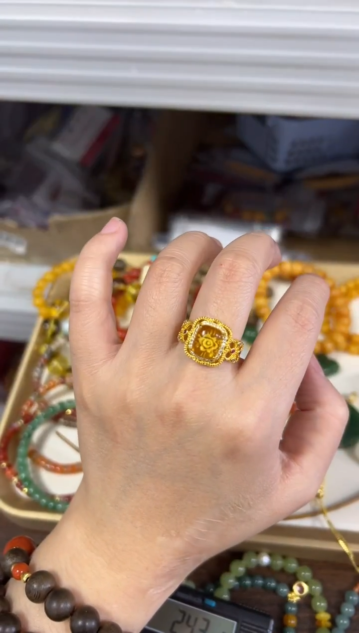 未镶嵌琥珀戒指隐雕琥珀花珀花朵宽面镶嵌戒指[61]