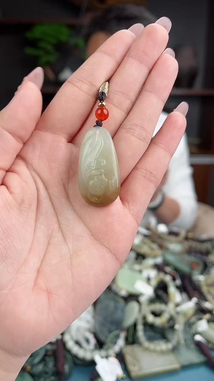 【闪购商品】和田玉（糖玉）颈饰未镶嵌多样性发货，一物一拍