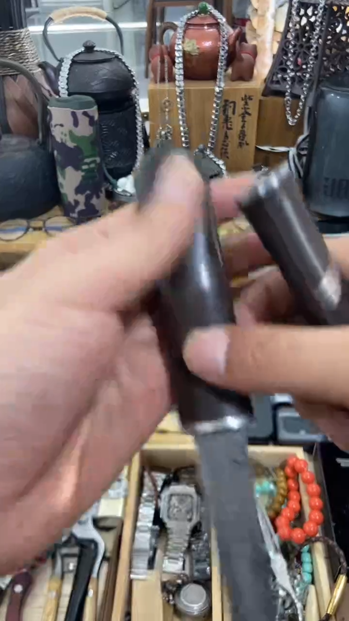 瓷片闪购商品  如图所示