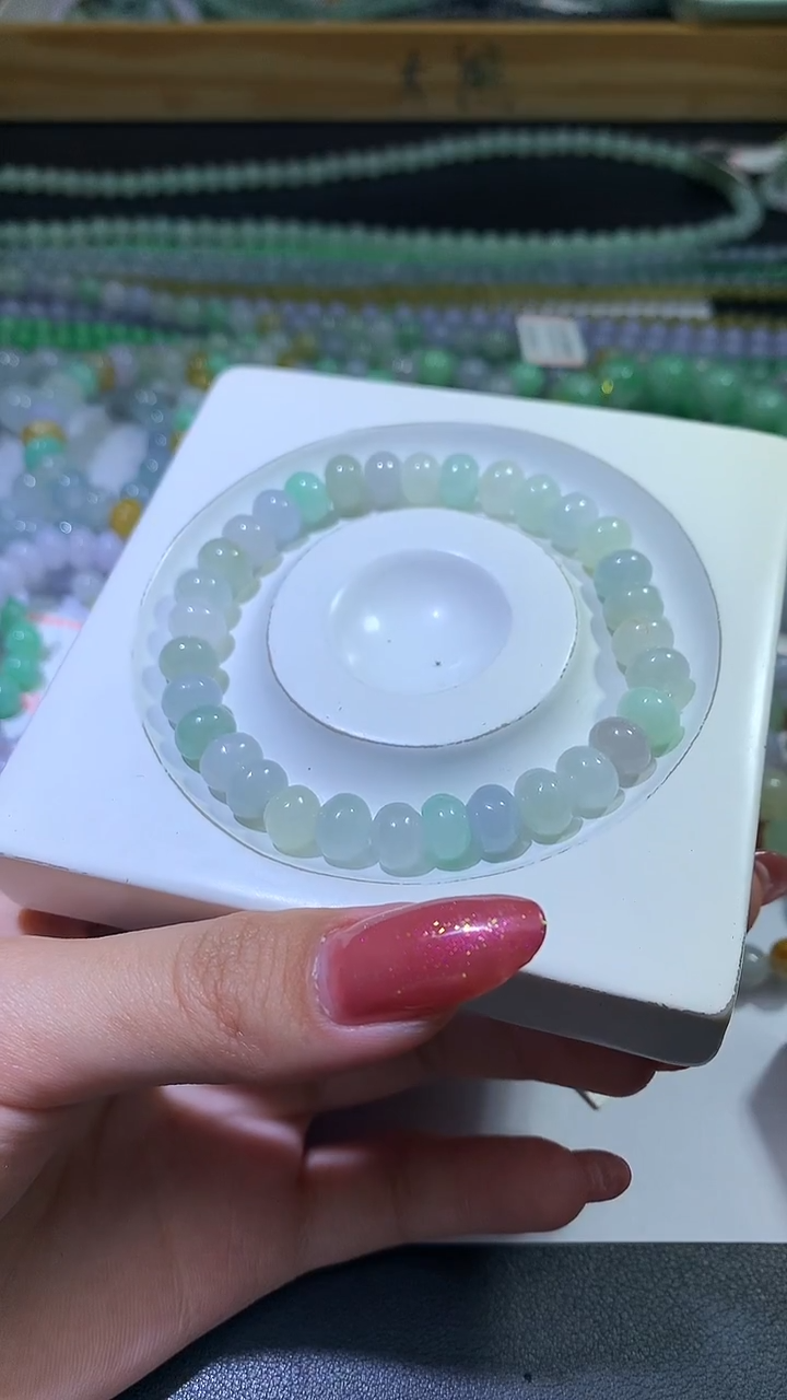 颈饰未镶嵌翡翠ZX018901